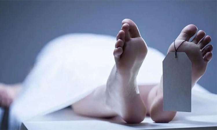 சாப்பாடு டேஸ்ட்டாவே இல்ல.. சண்டையில் தாயின் கழுத்தை அறுத்துக் கொன்ற மகன்