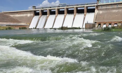 வைகை அணையில் இருந்து 2,000 கனஅடி தண்ணீர் திறப்பு..!