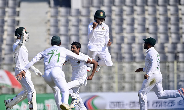 முதல் டெஸ்ட்: நியூசிலாந்தை வீழ்த்தி வரலாற்று சாதனை படைத்த வங்காளதேசம்...!