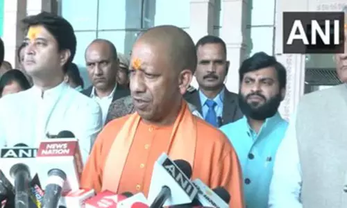 அயோத்தியில் சர்வதேச விமான நிலையம் 15-ந்தேதிக்குள் தயாராகும் - உ.பி. முதல்-மந்திரி யோகி ஆதித்யநாத்