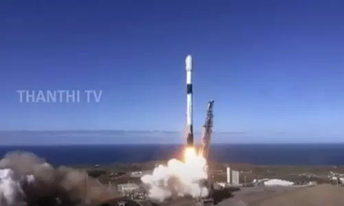 தென் கொரியாவின் முதல் உளவு செயற்கைக்கோள்; பால்கன்-9 ராக்கெட் மூலம் விண்ணில் செலுத்தப்பட்டது