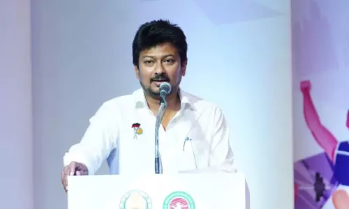 தமிழ்நாடு விளையாட்டு மேம்பாட்டு ஆணையத்திற்கு விருது - அமைச்சர் உதயநிதி ஸ்டாலின் பாராட்டு தமிழ்நாடு விளையாட்டு மேம்பாட்டு ஆணையத்திற்கு விருது - அமைச்சர் உதயநிதி ஸ்டாலின் பாராட்டு