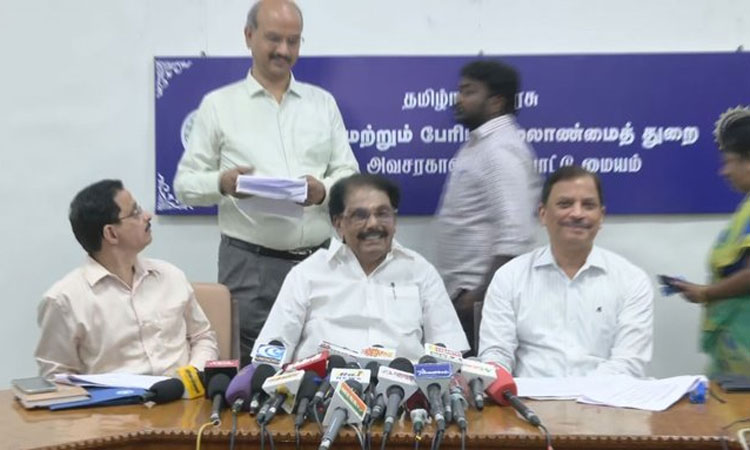 கடற்கரை ஓரத்தில் வசிக்கும் மக்களைப் பாதுகாப்பான இடங்களுக்குக் கொண்டு செல்ல 5 மாவட்ட கலெக்டர்களுக்கு அறிவுறுத்தல்