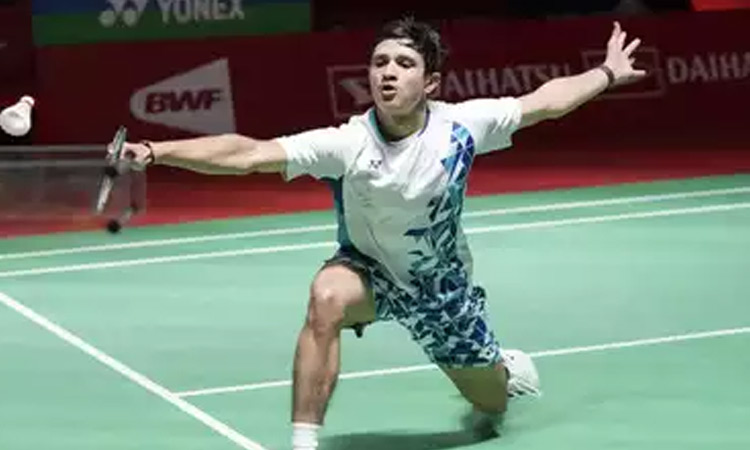 சர்வதேச பேட்மிண்டன்; இந்திய வீரர் பிரியன்ஷூ ரஜாவத் அரையிறுதியில் தோல்வி