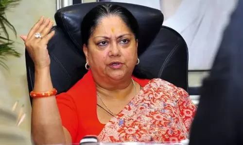 ராஜஸ்தானில் வசுந்தரா ராஜே அமோக வெற்றி: முதல்-மந்திரியாக வாய்ப்பு ராஜஸ்தானில் வசுந்தரா ராஜே அமோக வெற்றி: முதல்-மந்திரியாக வாய்ப்பு