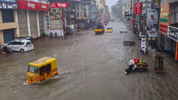 வங்க கடலில்  நிலை கொண்டுள்ள மிக்ஜாம் புயல் நாளை  முற்பகலில் கரையக் கடக்கும்: சென்னை வானிலை மையம்