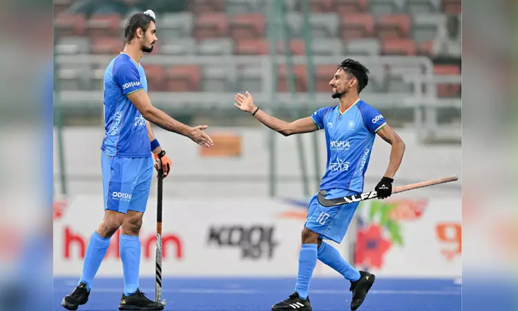 ஜூனியர் ஆண்கள் உலகக் கோப்பை ஆக்கி: இந்தியா - ஸ்பெயின் அணிகள் இன்று மோதல் ஜூனியர் ஆண்கள் உலகக் கோப்பை ஆக்கி: இந்தியா - ஸ்பெயின் அணிகள் இன்று மோதல்