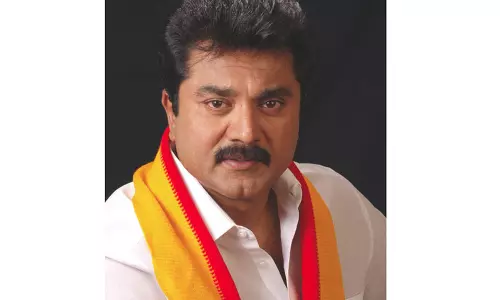 நாடாளுமன்ற தேர்தலில் தென் மாவட்டத்தில் போட்டியா? சரத்குமார் பதில் நாடாளுமன்ற தேர்தலில் தென் மாவட்டத்தில் போட்டியா? சரத்குமார் பதில்