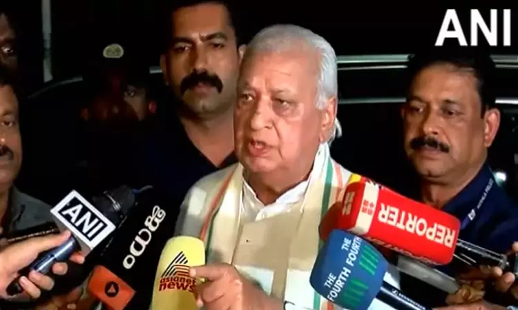 ஆள் வைத்து தாக்க சதி: கேரள முதல்-மந்திரி மீது கவர்னர் குற்றச்சாட்டு