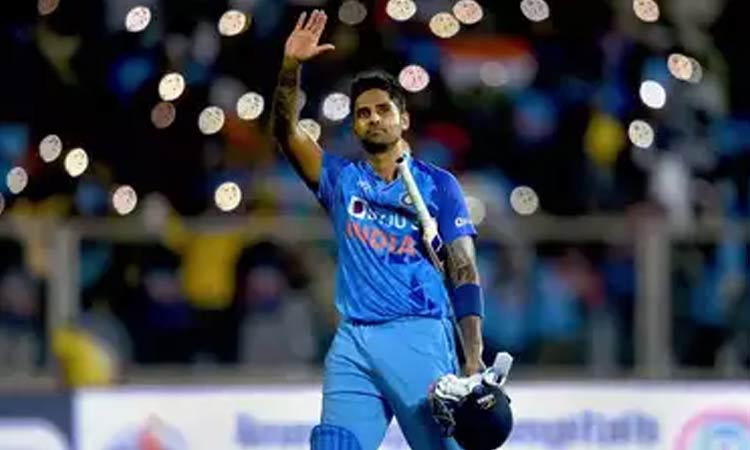 முதல் 5-6 ஓவர்களிலேயே வெற்றியை எங்களிடம் இருந்து பறித்து விட்டனர் - தோல்வி குறித்து சூர்யகுமார் யாதவ் கருத்து..!