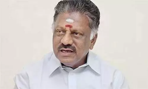 தமிழ்நாடு அரசுப் பணியாளர் தேர்வாணையத்தின் செயல்பாடு ஆமை வேகத்தில் இருக்கிறது - ஓ.பன்னீர்செல்வம் குற்றச்சாட்டு தமிழ்நாடு அரசுப் பணியாளர் தேர்வாணையத்தின் செயல்பாடு ஆமை வேகத்தில் இருக்கிறது - ஓ.பன்னீர்செல்வம் குற்றச்சாட்டு