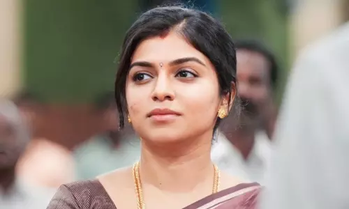 வட்டார வழக்கு பேசும் ரவீனா ரவி