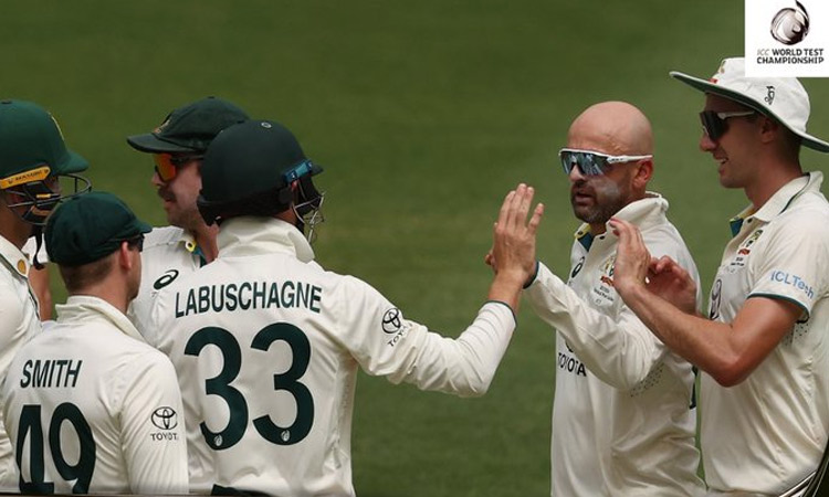 முதல் டெஸ்ட்; ஆஸ்திரேலியா அபார பந்துவீச்சு...பாகிஸ்தான் 271 ரன்களுக்கு ஆல் அவுட்..!