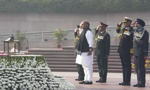 நாடே கொண்டாடும் வெற்றி தினம் இன்று..!