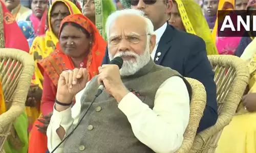 விக்சித் பாரத் சங்கல்ப யாத்ரா நிகழ்ச்சி; பொதுமக்களுடன் நேரில் கலந்துரையாடிய பிரதமர் மோடி விக்சித் பாரத் சங்கல்ப யாத்ரா நிகழ்ச்சி; பொதுமக்களுடன் நேரில் கலந்துரையாடிய பிரதமர் மோடி