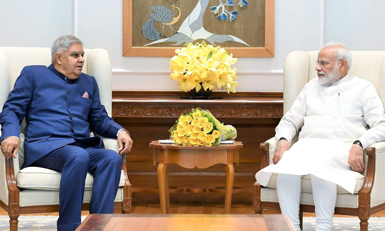 மிமிக்ரி விவகாரம்.. குடியரசு துணைத் தலைவரை தொடர்பு கொண்டு ஆறுதல் கூறிய பிரதமர் மோடி