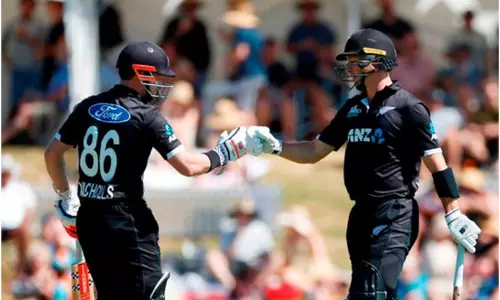 2-வது ஒருநாள் போட்டி; வங்காளதேசத்தை வீழ்த்தி தொடரை கைப்பற்றிய நியூசிலாந்து..! 2-வது ஒருநாள் போட்டி; வங்காளதேசத்தை வீழ்த்தி தொடரை கைப்பற்றிய நியூசிலாந்து..!