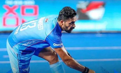 5 நாடுகள் ஆக்கி: பிரான்சுக்கு எதிரான ஆட்டத்தில் இந்திய ஆண்கள் அணி திரில் வெற்றி....! 5 நாடுகள் ஆக்கி: பிரான்சுக்கு எதிரான ஆட்டத்தில் இந்திய ஆண்கள் அணி திரில் வெற்றி....!