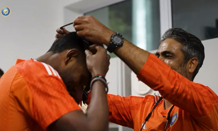 தென் ஆப்பிரிக்காவுக்கு எதிரான ஒருநாள் தொடர்...இம்பேக்ட் பீல்டர் விருதை வென்ற சாய் சுதர்சன்..!