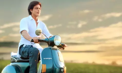 குடும்பங்கள் கொண்டாடும் ஷாருக்கானின் டங்கி