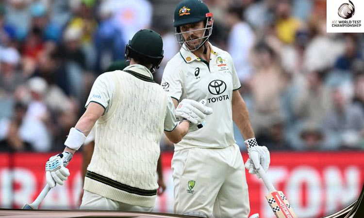 பாகிஸ்தானுக்கு எதிரான டெஸ்ட்; 3-ம் நாள் முடிவில் ஆஸ்திரேலிய அணி 241 ரன்கள் முன்னிலை..!