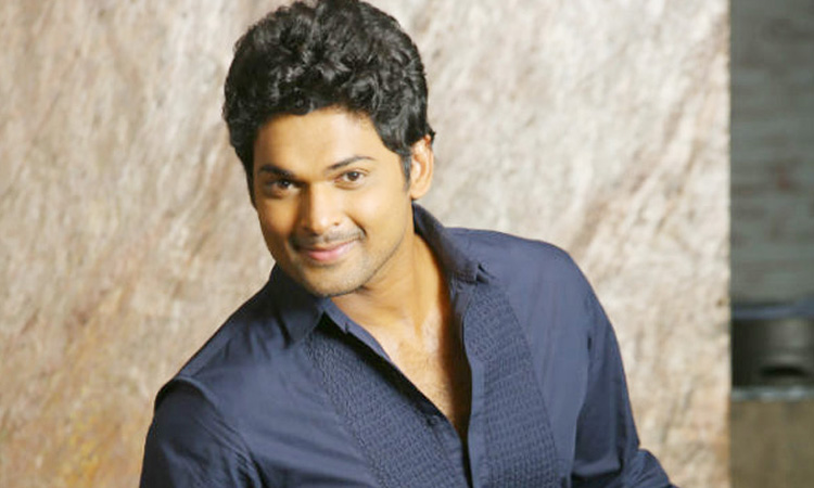 நடிகர் அஜ்மல் நடித்துள்ள 'வியூகம்' படத்துக்கு தடை...!