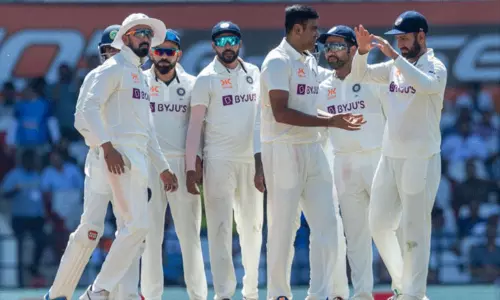 2023ம் ஆண்டின் டெஸ்ட் கிரிக்கெட்டின் சிறந்த பிளேயிங் லெவன் - கிரிக்கெட் ஆஸ்திரேலியா தேர்வு செய்த அணி...2 இந்தியர்களுக்கு இடம்..! 2023ம் ஆண்டின் டெஸ்ட் கிரிக்கெட்டின் சிறந்த பிளேயிங் லெவன் - கிரிக்கெட் ஆஸ்திரேலியா தேர்வு செய்த அணி...2 இந்தியர்களுக்கு இடம்..!