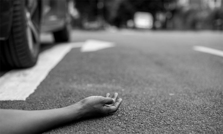 வியாபாரி இறந்த வழக்கில் திருப்பம்.. கள்ளக்காதலுக்கு இடையூறாக இருந்ததால் காரை ஏற்றி கொன்ற கொடூரம்