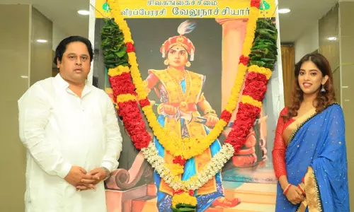 வேலு நாச்சியாரின் வீர வரலாற்றை எடுத்துச் சொல்லும் வீரமங்கை வேலுநாச்சியார் வேலு நாச்சியாரின் வீர வரலாற்றை எடுத்துச் சொல்லும் வீரமங்கை வேலுநாச்சியார்