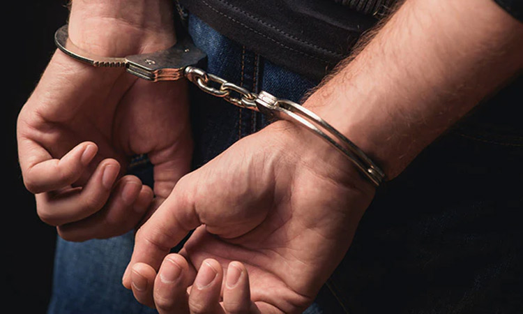 நட்பாக பழகி துரோகம்.. நகைக்காக நடந்த கொடூரம்: பிசியோதெரபிஸ்ட் கொலையில் கள்ளக்காதல் ஜோடி கைது