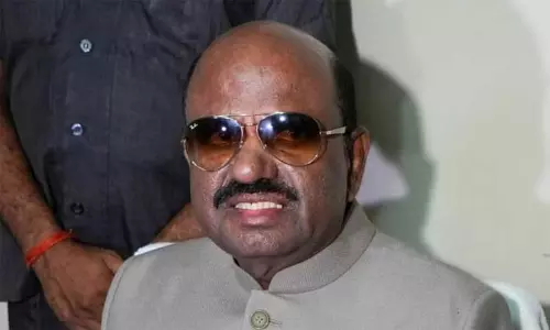 திரிணாமுல் காங்கிரஸ் நிர்வாகிக்கு பயங்கரவாதிகளுடன் தொடர்பா? - கைது செய்து விசாரிக்க கவர்னர் உத்தரவு