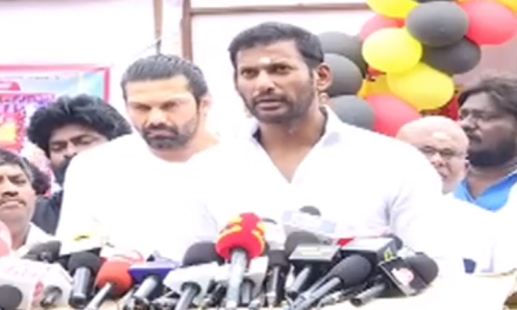 'விஜயகாந்த் அண்ணன் ஒரு சாமி' - நடிகர் விஷால் உருக்கம்