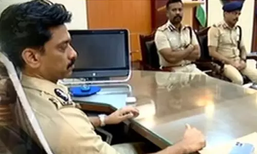 சிவில் பிரச்சனைகளில் போலீசார் தலையிடக்கூடாது - ஏடிஜிபி அருண் சுற்றறிக்கை சிவில் பிரச்சனைகளில் போலீசார் தலையிடக்கூடாது - ஏடிஜிபி அருண் சுற்றறிக்கை