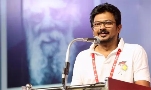 தமிழ்நாட்டில்தான் அயலக நலன் குறித்து பல நடவடிக்கை - அமைச்சர் உதயநிதி ஸ்டாலின் பேச்சு தமிழ்நாட்டில்தான் அயலக நலன் குறித்து பல நடவடிக்கை - அமைச்சர் உதயநிதி ஸ்டாலின் பேச்சு