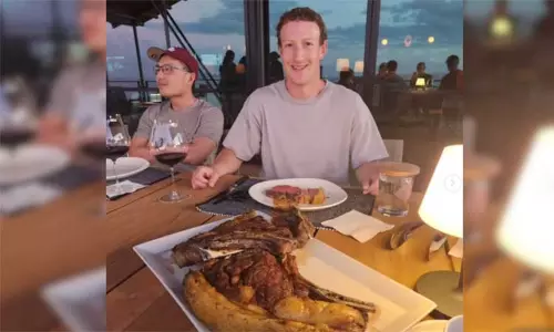 மாடுகளை வைத்து புதிய திட்டம்: மார்க் சூகர்பெர்க் இன்ஸ்டா பதிவால் கொந்தளித்த பீட்டா மாடுகளை வைத்து புதிய திட்டம்: மார்க் சூகர்பெர்க் இன்ஸ்டா பதிவால் கொந்தளித்த பீட்டா