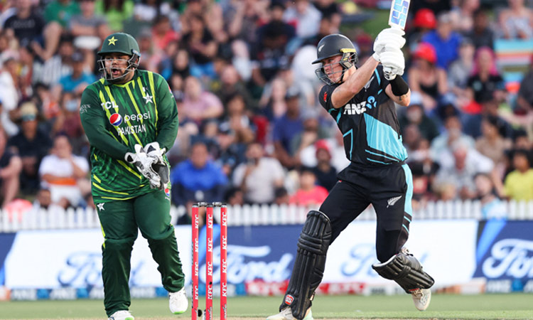 2வது டி20 போட்டி; பின் ஆலென் அதிரடி...நியூசிலாந்து 194 ரன்கள் குவிப்பு...!