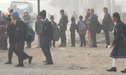 டெல்லியில் குளிர்கால விடுமுறையை தொடர்ந்து நாளை மறுநாள் பள்ளிகள் திறப்பு டெல்லியில் குளிர்கால விடுமுறையை தொடர்ந்து நாளை மறுநாள் பள்ளிகள் திறப்பு