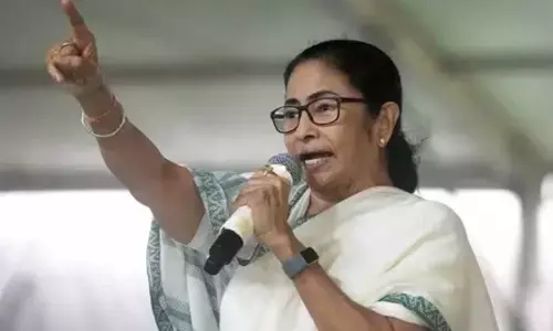 வரும் 22-ம் தேதி மத நல்லிணக்கப் பேரணி - முதல்-மந்திரி மம்தா பானர்ஜி அறிவிப்பு வரும் 22-ம் தேதி மத நல்லிணக்கப் பேரணி - முதல்-மந்திரி மம்தா பானர்ஜி அறிவிப்பு