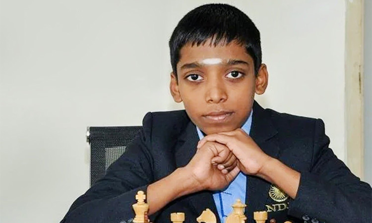 உலக சாம்பியனை வீழ்த்தினார்.. செஸ் தரவரிசையில் விஸ்வநாதன் ஆனந்தை முந்திய பிரக்ஞானந்தா