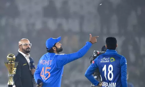 3-வது டி20; டாஸ் வென்ற இந்திய அணி பேட்டிங் தேர்வு..!