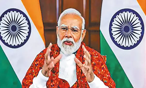 மத்திய அரசின் வெளிப்படையான நிர்வாகமும், மக்களின் பங்கேற்பும் வறுமையை குறைக்க உதவியது : பிரதமர் மோடி