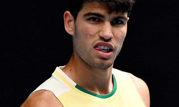 ஆஸ்திரேலிய ஓபன் டென்னிஸ்; கார்லஸ் அல்காரஸ் 4வது சுற்றுக்கு முன்னேற்றம்