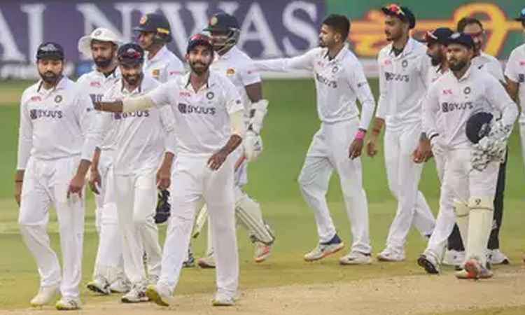 இங்கிலாந்துக்கு எதிரான தொடருடன் இந்த வீரர் இந்திய அணியில் நிரந்தரமாக இடம்பிடிப்பார் - கவாஸ்கர்