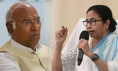 ராகுலின் ஒற்றுமை நடைபயணம்: பாதுகாப்புகோரி மம்தாவுக்கு கார்கே கடிதம்