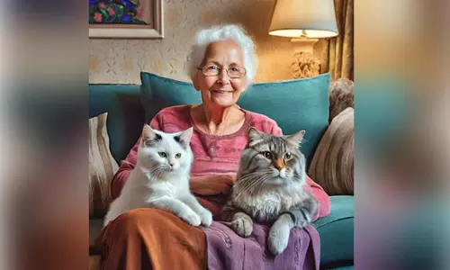 ரூ.23 கோடி மதிப்பிலான சொத்துகளை பூனைகள் மற்றும் நாய்களுக்கு எழுதி வைத்த மூதாட்டி ரூ.23 கோடி மதிப்பிலான சொத்துகளை பூனைகள் மற்றும் நாய்களுக்கு எழுதி வைத்த மூதாட்டி