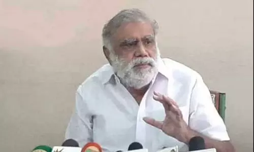 பிரதமரின் வீடு கட்டும் திட்டம் தொடர்பான கவர்னர் ஆர்.என்.ரவியின் கருத்துக்கு அமைச்சர் பெரியசாமி பதில்