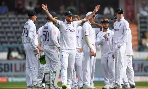 சுழல் ஆடுகளங்களில் இந்திய அணிக்கு இங்கிலாந்து எச்சரிக்கை கொடுத்துள்ளது -  இங்கிலாந்து முன்னாள் கேப்டன்