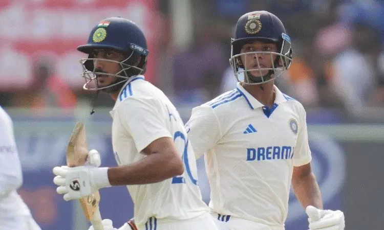 ஜெய்ஸ்வால் அபார பேட்டிங்... இங்கிலாந்துக்கு எதிராக முதல் நாளில் இந்தியா சிறப்பான ஆட்டம் ஜெய்ஸ்வால் அபார பேட்டிங்... இங்கிலாந்துக்கு எதிராக முதல் நாளில் இந்தியா சிறப்பான ஆட்டம்