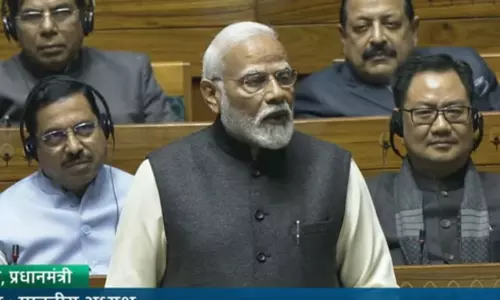 ஒரே குடும்பத்தை சேர்ந்தவர்கள் அரசியலுக்கு வரலாம்...எது குடும்ப அரசியல்? பிரதமர் மோடி  விளக்கம்