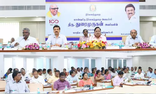 வெள்ள சீரமைப்பு பணிகளை விரைந்து முடித்திட அமைச்சர் துரைமுருகன் அறிவுறுத்தல்